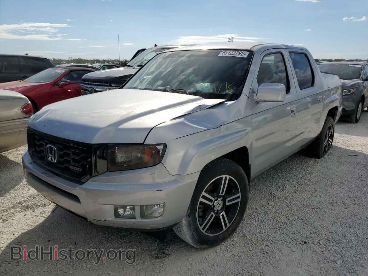 2014 HONDA RIDGELINE - VIN: 5FPYK1F75EB013446 - Фото 2