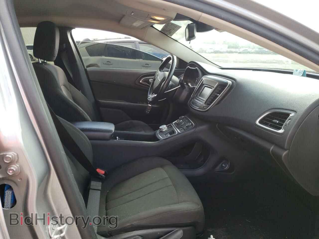 2016 CHRYSLER 200 - VIN: 1C3CCCFB5GN186165 - Photo 5