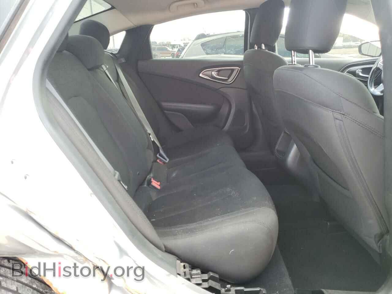 2016 CHRYSLER 200 - VIN: 1C3CCCFB5GN186165 - Photo 6