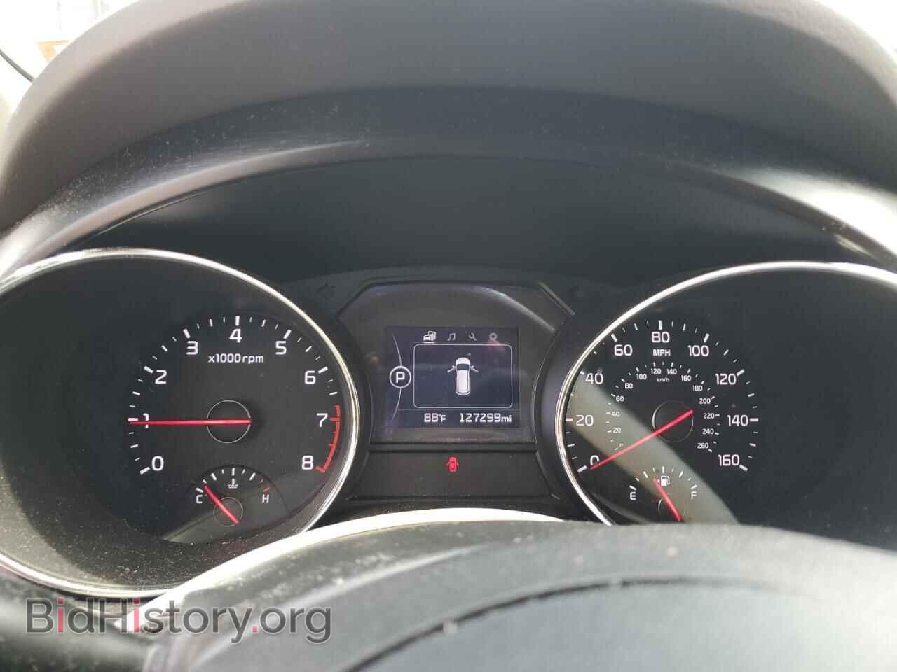 2017 KIA All Models - VIN: KNDMB5C19H6285495 - Фото 9