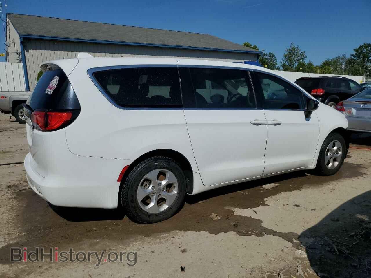 2017 CHRYSLER PACIFICA - VIN: 2C4RC1CG5HR515879 - Фото 3