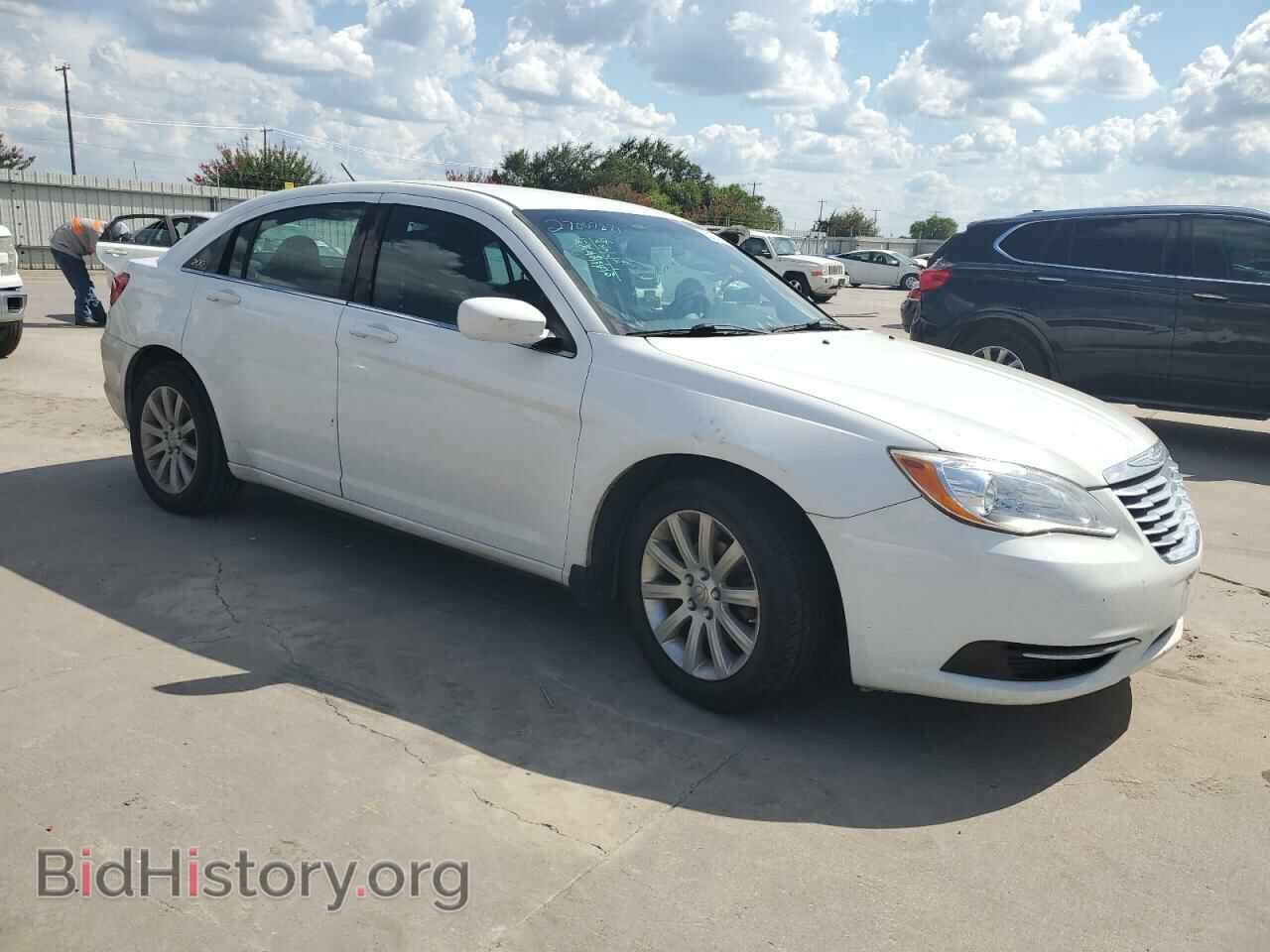 2012 CHRYSLER 200 - VIN: 1C3CCBBB1CN144442 - Фото 4