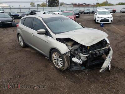 2016 Ford FOCUS Focus Tita, cream — VIN 1FADP3N20GL318546, Copart