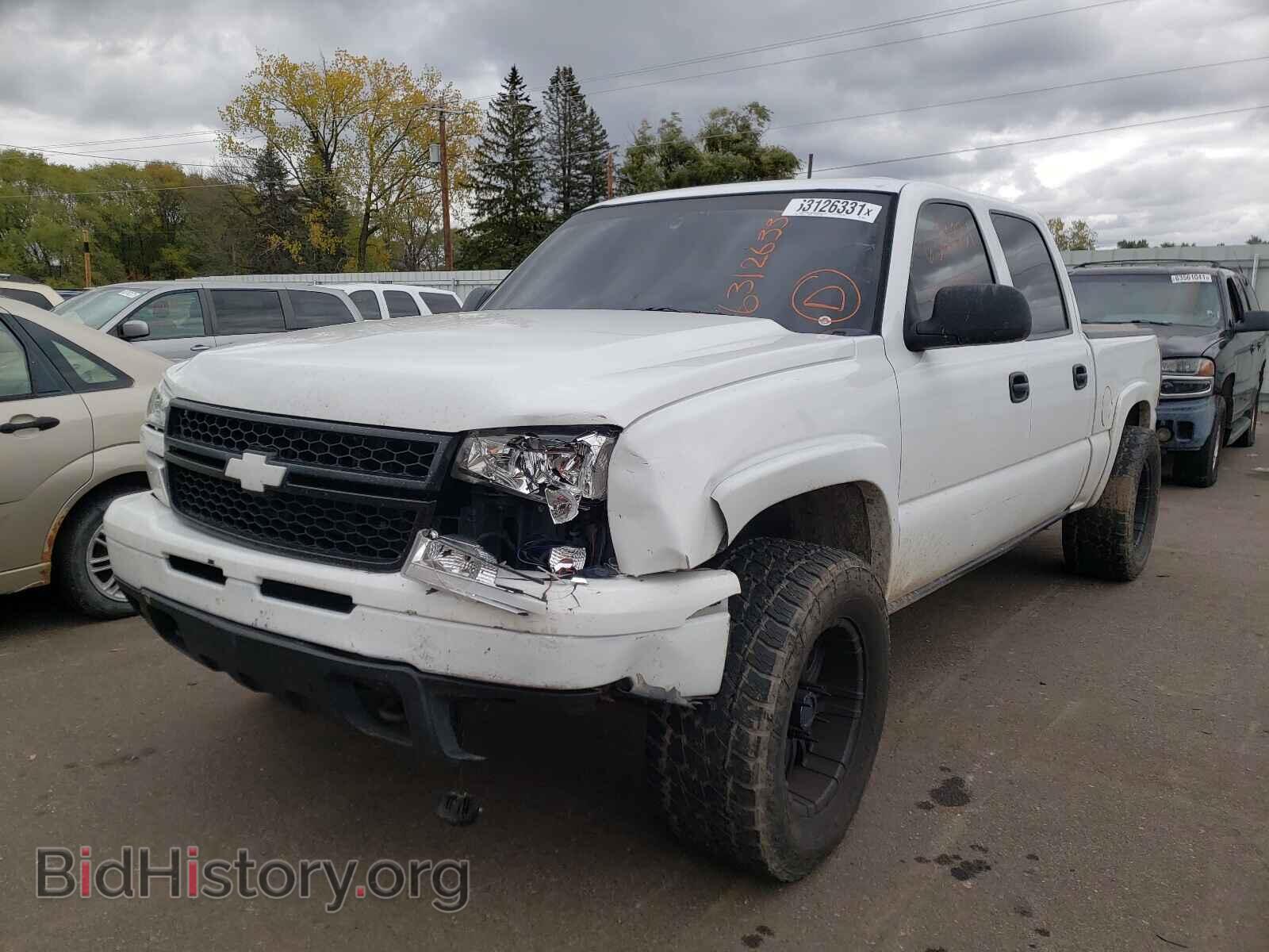 2006 CHEVROLET SILVERADO - VIN: 2GCEK13N561290925 - Фото 2