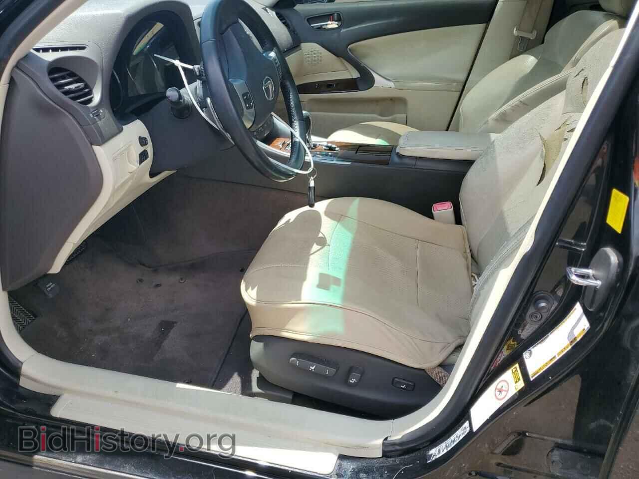 2011 LEXUS IS - VIN: JTHBF5C24B5138128 - Photo 7