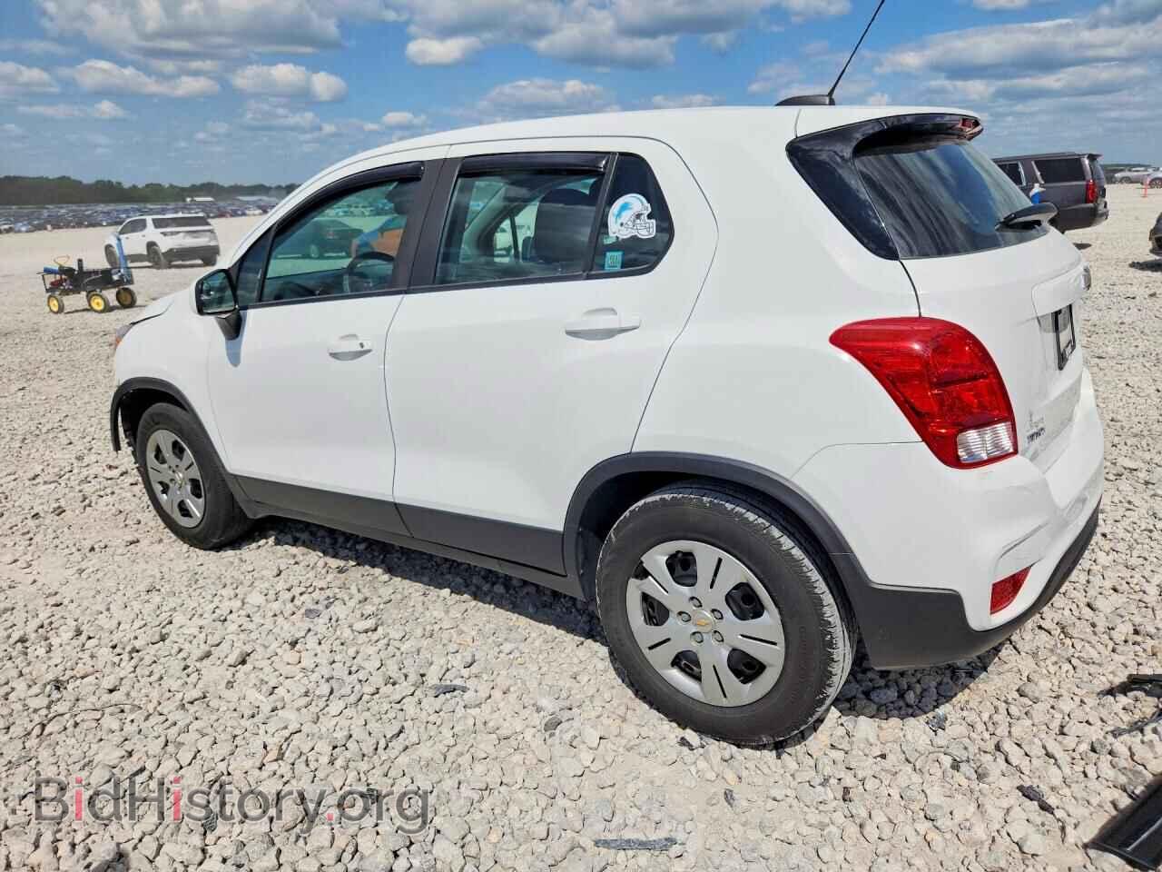 2017 CHEVROLET TRAX - VIN: KL7CJKSB2HB203778 - Photo 2