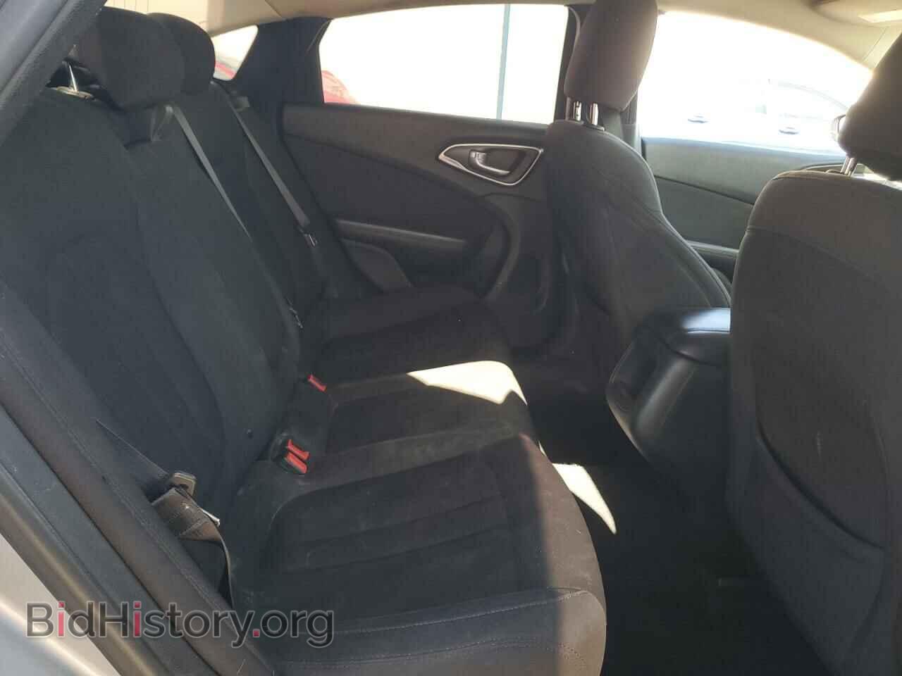 2015 CHRYSLER 200 - VIN: 1C3CCCAB1FN746849 - Фото 10