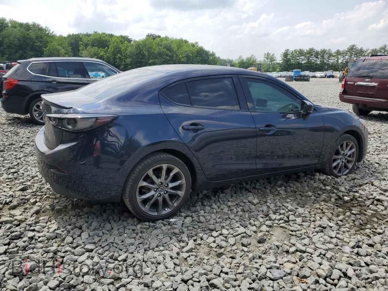 2018 MAZDA 3 - VIN: 3MZBN1V35JM237159 - Фото 3
