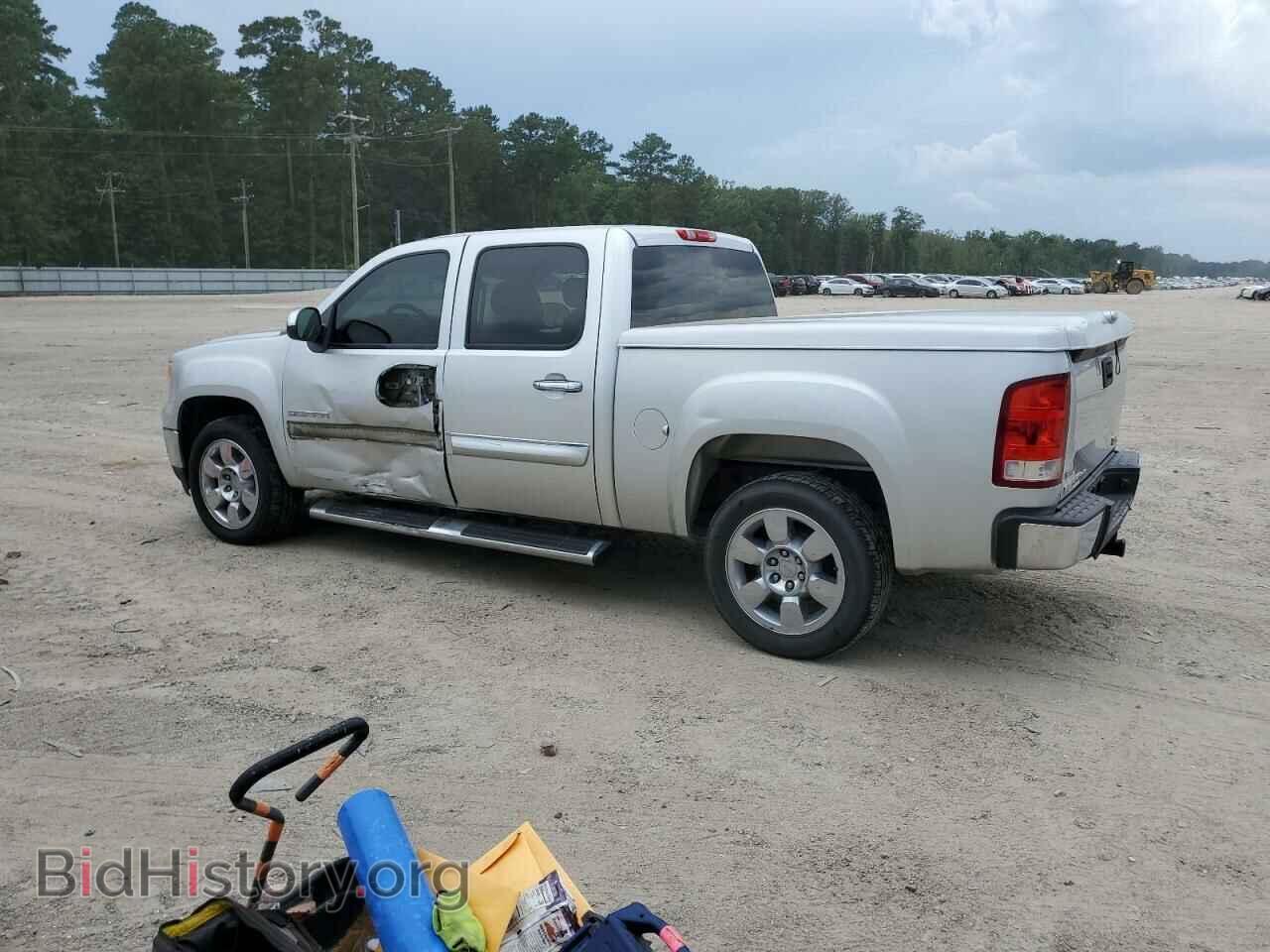2011 GMC SIERRA - VIN: 3GTP1VE00BG242528 - Фото 2