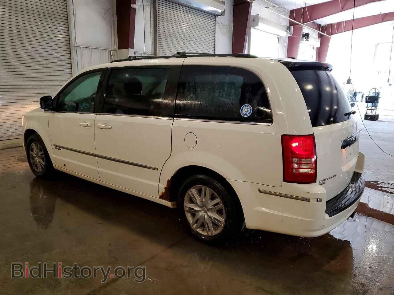 2010 CHRYSLER MINIVAN - VIN: 2A4RR5DX7AR290739 - Photo 2