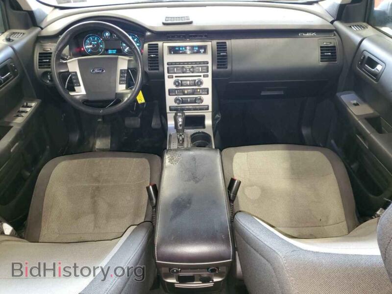 2011 Ford FLEX (VIN 2FMGK5BCXBBD01997) — фото 8 из 14