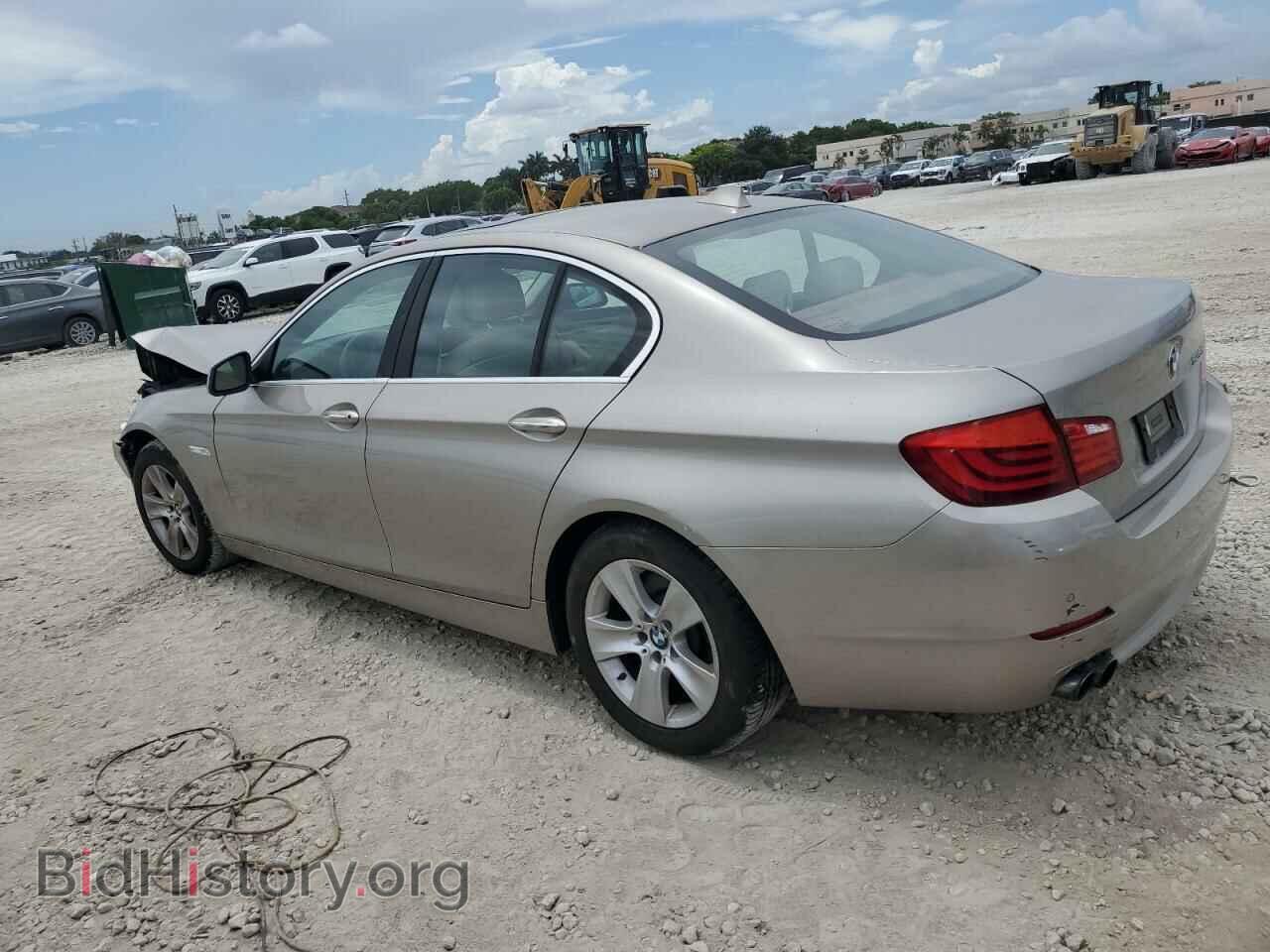2012 BMW 5 SERIES - VIN: WBAXG5C57CDX04530 - Фото 2