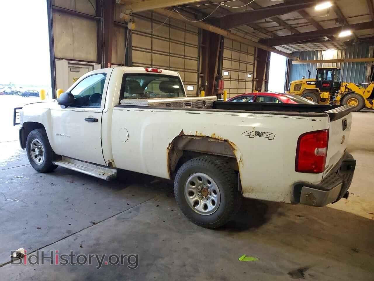 2012 CHEVROLET SILVERADO - VIN: 1GCNKPEA2CZ272477 - Photo 2