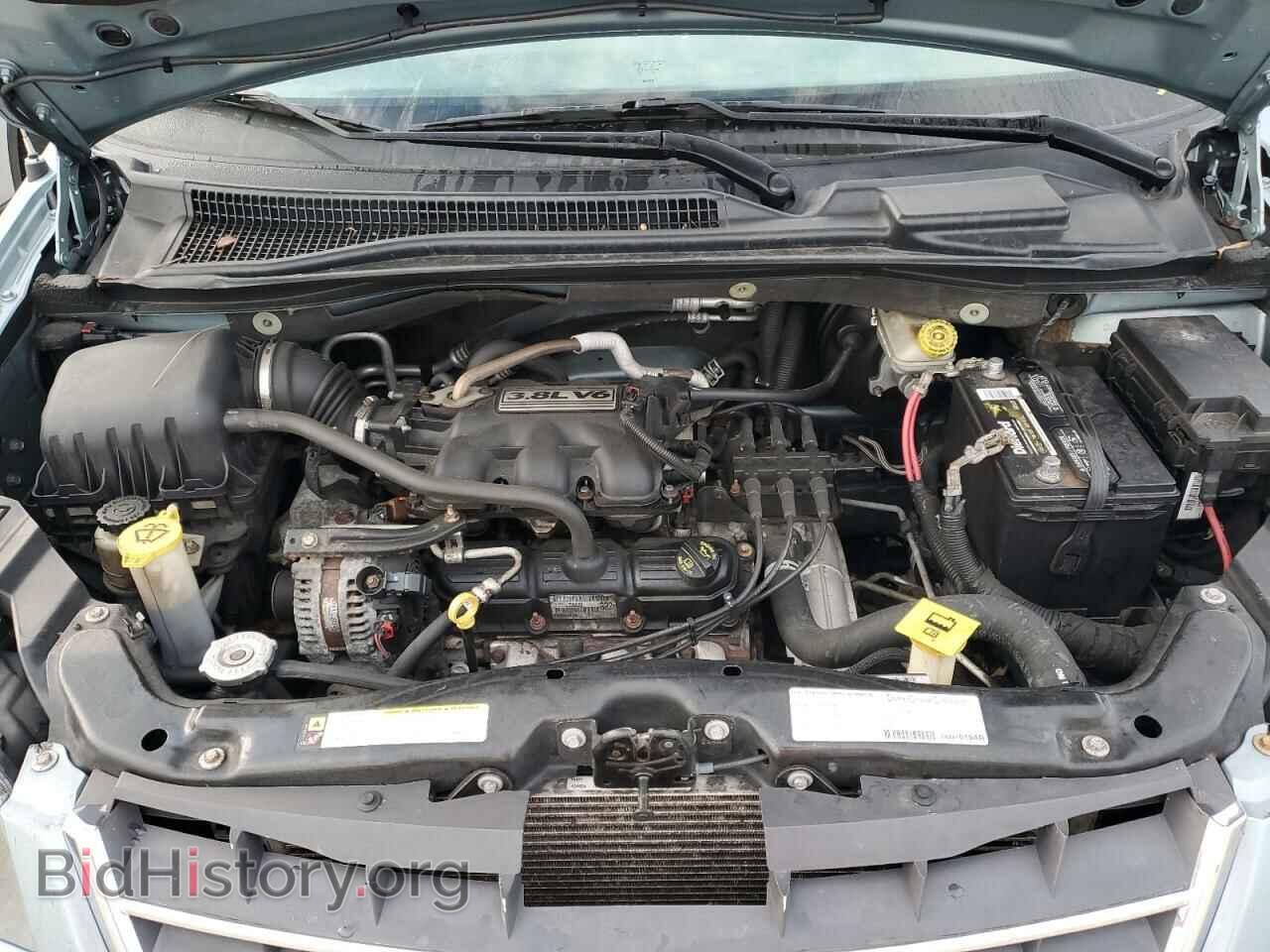 2008 CHRYSLER MINIVAN - VIN: 2A8HR54P98R792043 - Фото 7