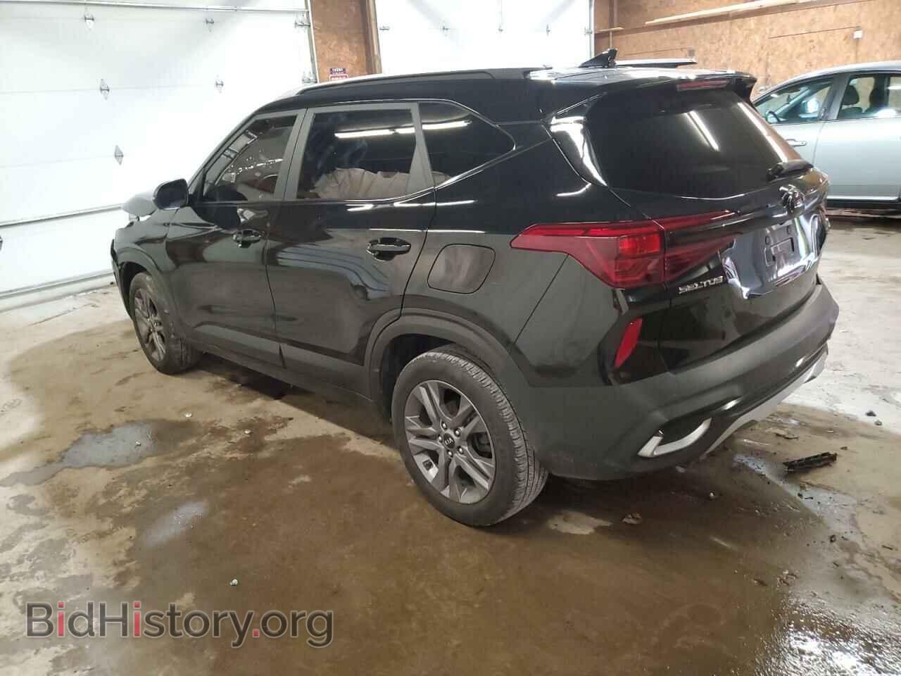 2021 KIA SELTOS - VIN: KNDEU2AA3M7216323 - Фото 2