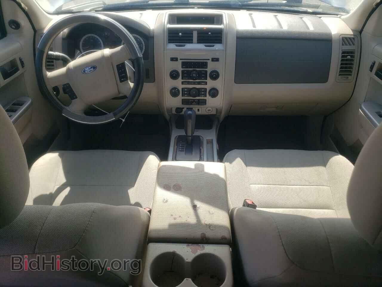 2010 FORD ESCAPE - VIN: 1FMCU0D71AKC47554 - Фото 8