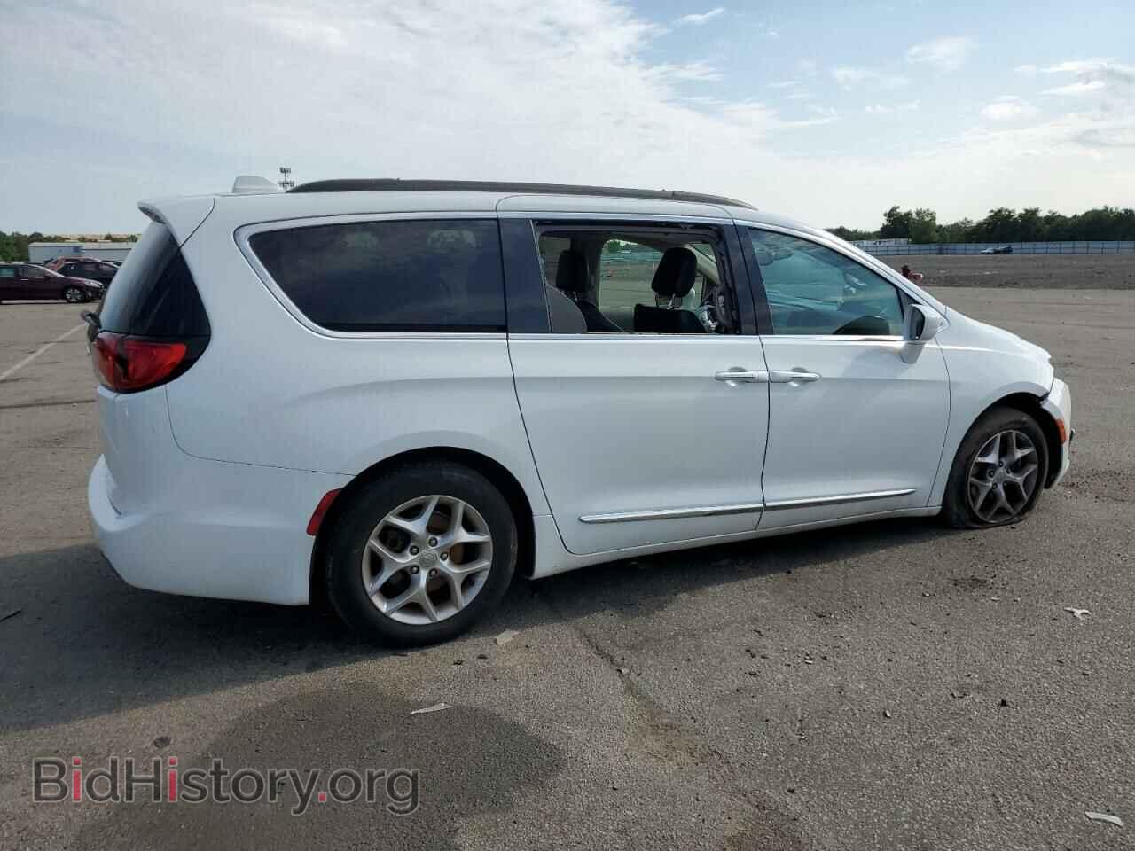 2017 CHRYSLER PACIFICA - VIN: 2C4RC1BG2HR759409 - Фото 3