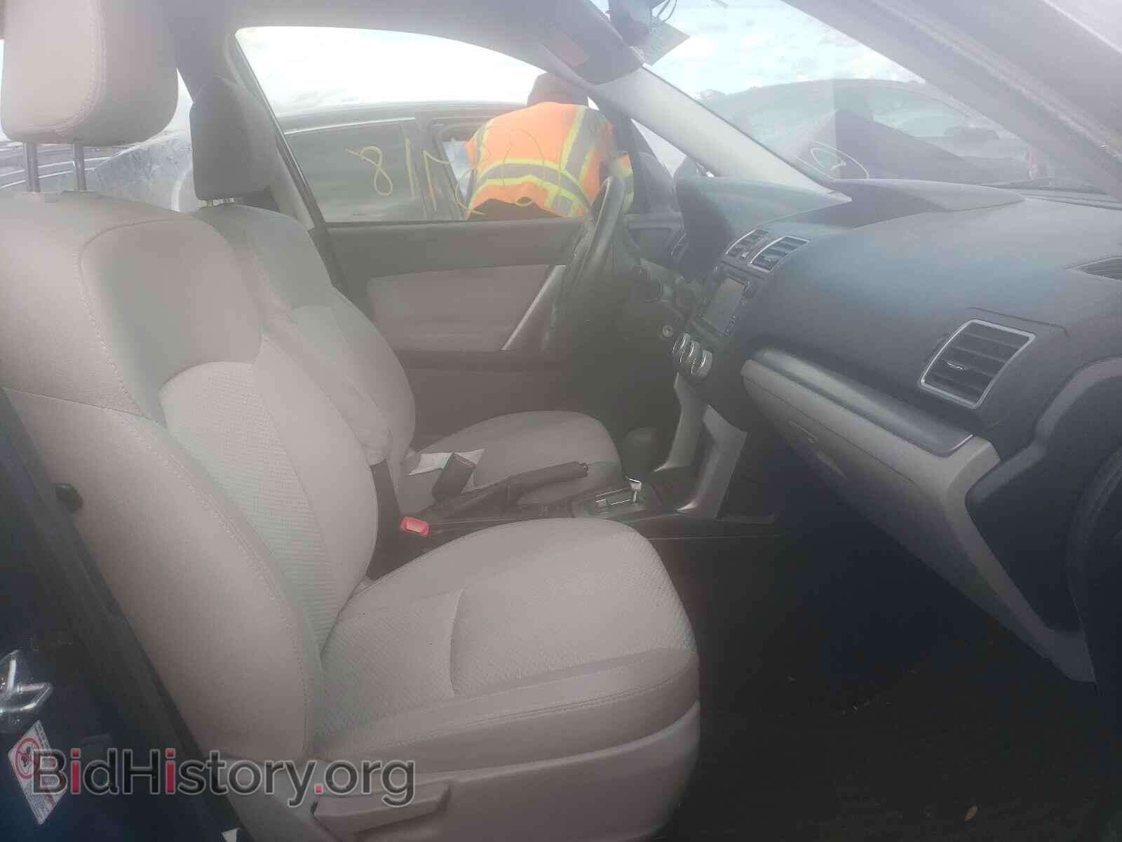 2016 SUBARU FORESTER - VIN: JF2SJABC1GH450935 - Фото 5