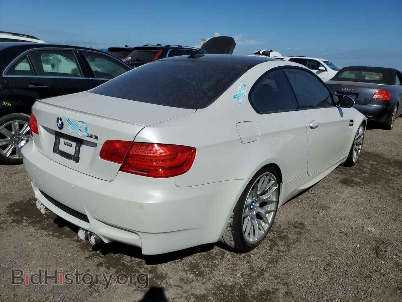 2013 BMW M3 - VIN: WBSKG9C51DE799191 - Фото 4