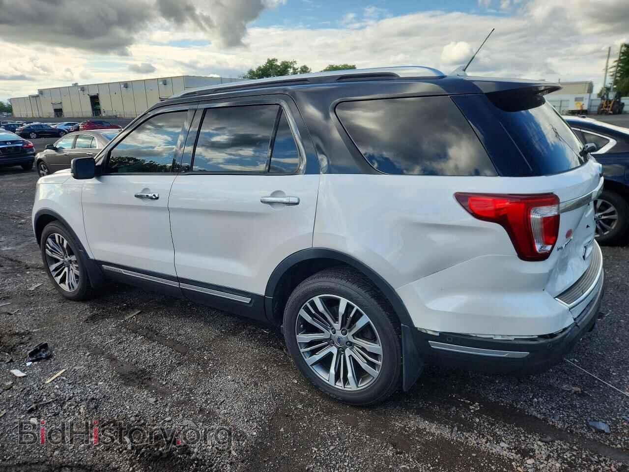 2018 FORD EXPLORER - VIN: 1FM5K8HT4JGB24628 - Photo 2