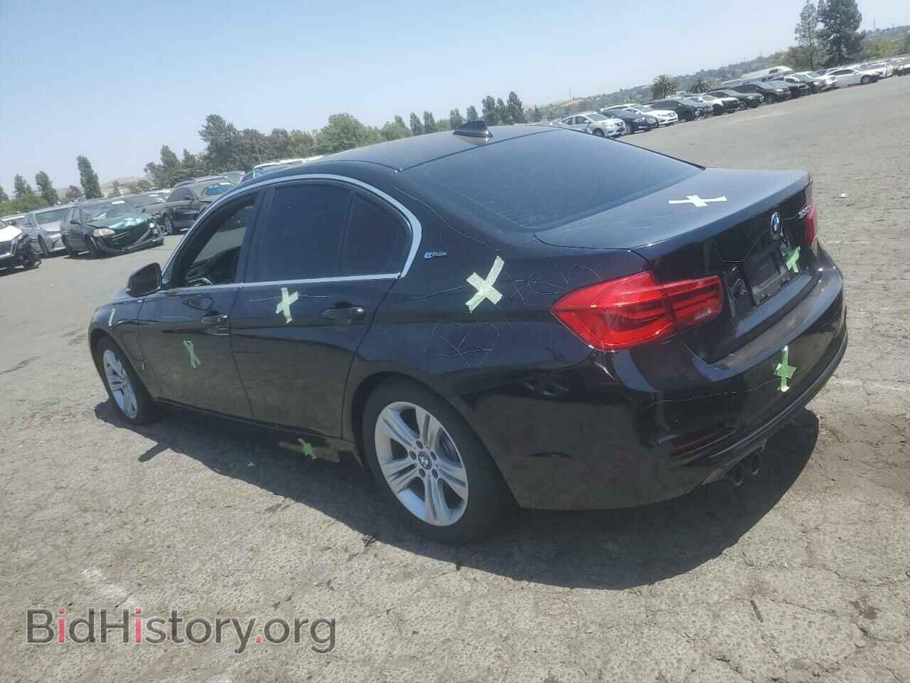 2017 BMW 3 SERIES - VIN: WBA8E1C38HA029880 - Фото 2