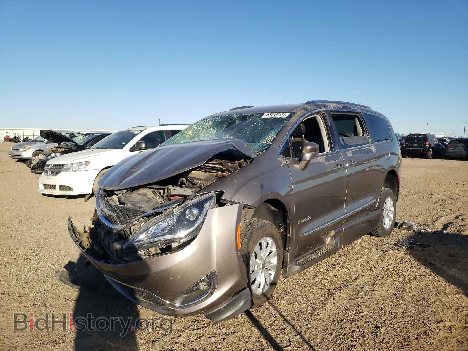 2018 CHRYSLER PACIFICA - VIN: 2C4RC1EG1JR182874 - Фото 2