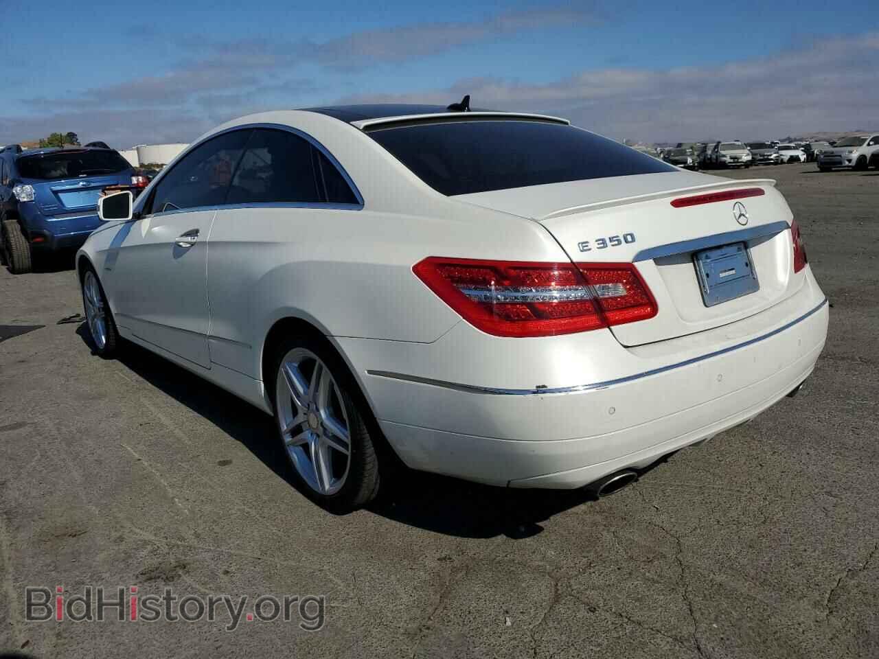 2012 MERCEDES-BENZ E-CLASS - VIN: WDDKJ5KBXCF139917 - Фото 2