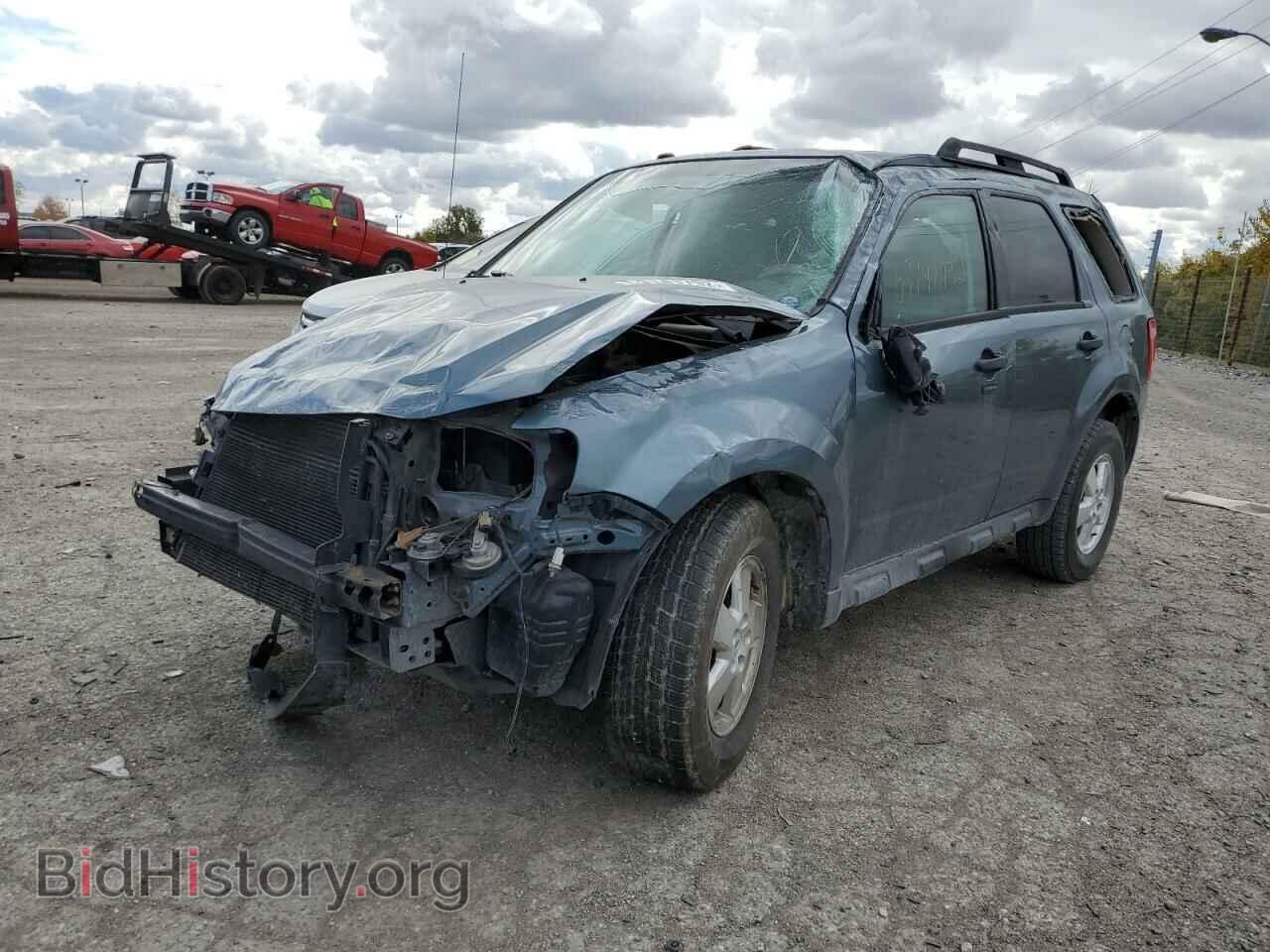 2011 FORD ESCAPE - VIN: 1FMCU0D72BKC19246 - Фото 2