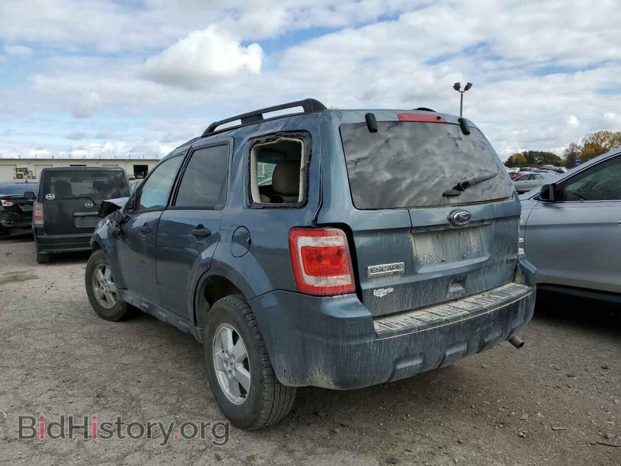 2011 FORD ESCAPE - VIN: 1FMCU0D72BKC19246 - Фото 3