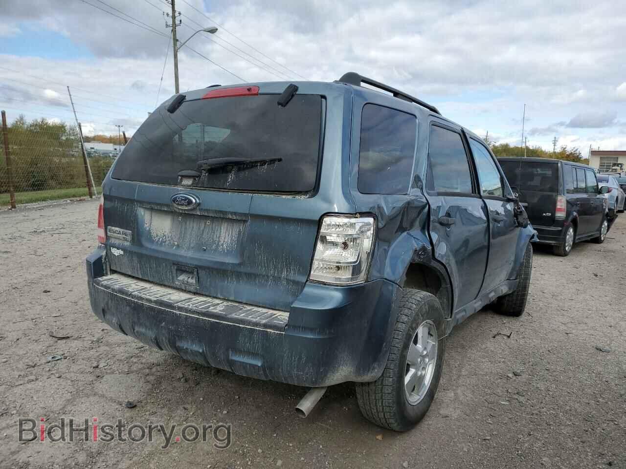 2011 FORD ESCAPE - VIN: 1FMCU0D72BKC19246 - Фото 4