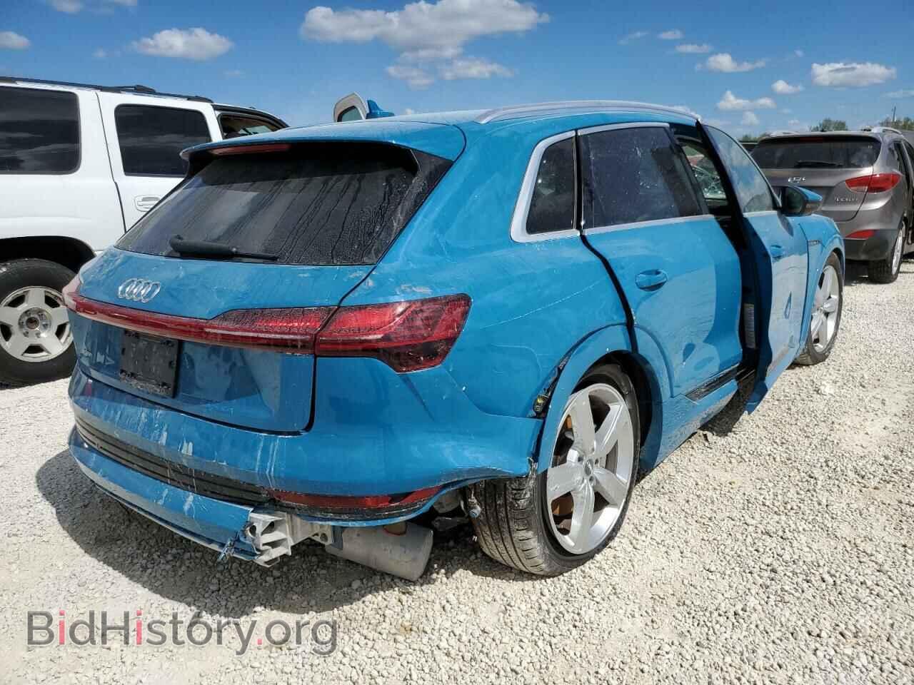 2019 AUDI E-TRON - VIN: WA1LAAGE0KB013270 - Фото 4