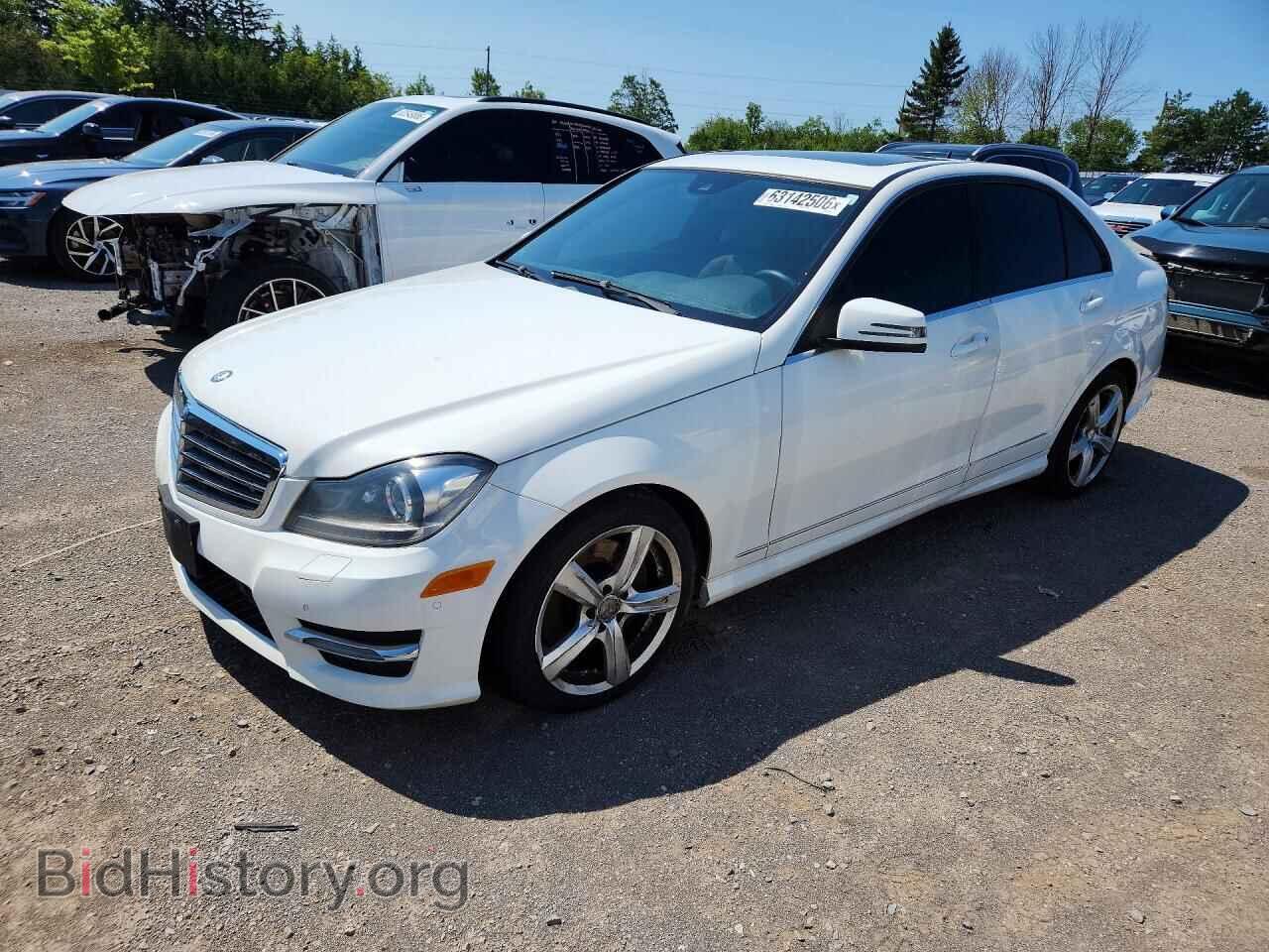 Photo WDDGF8AB4DA788198 - MERCEDES-BENZ C-CLASS 2013