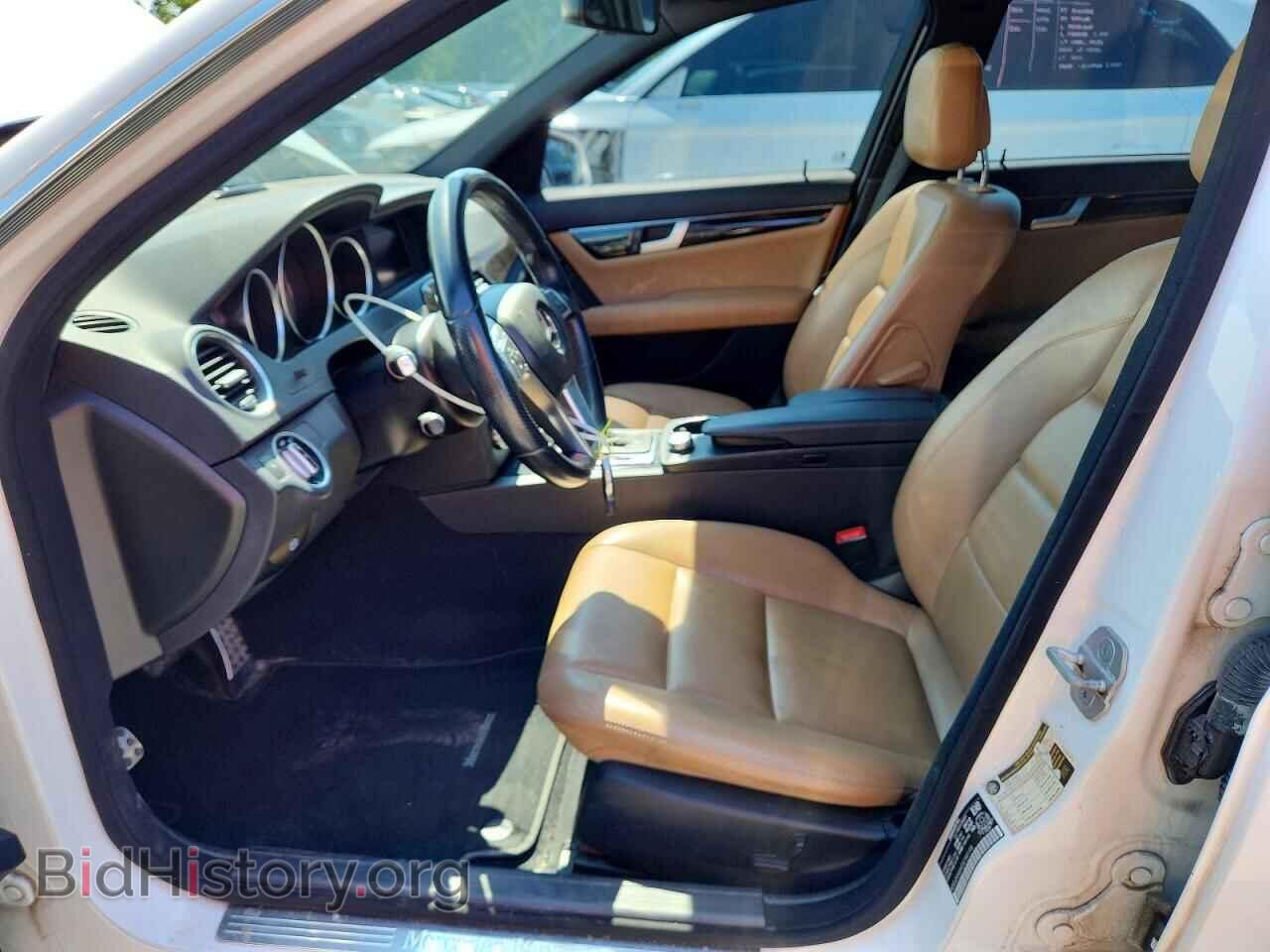 2013 MERCEDES-BENZ C-CLASS - VIN: WDDGF8AB4DA788198 - Фото 7