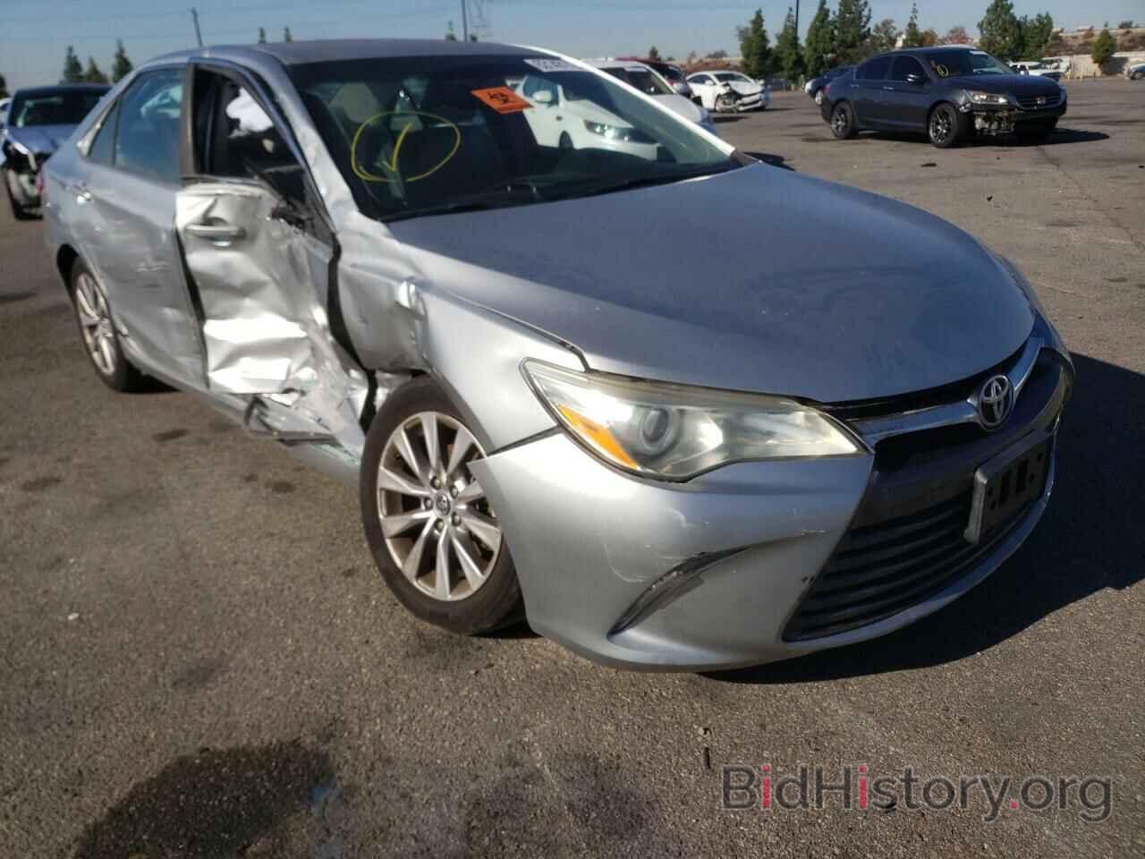 Photo 4T4BF1FKXFR505813 - TOYOTA CAMRY 2015