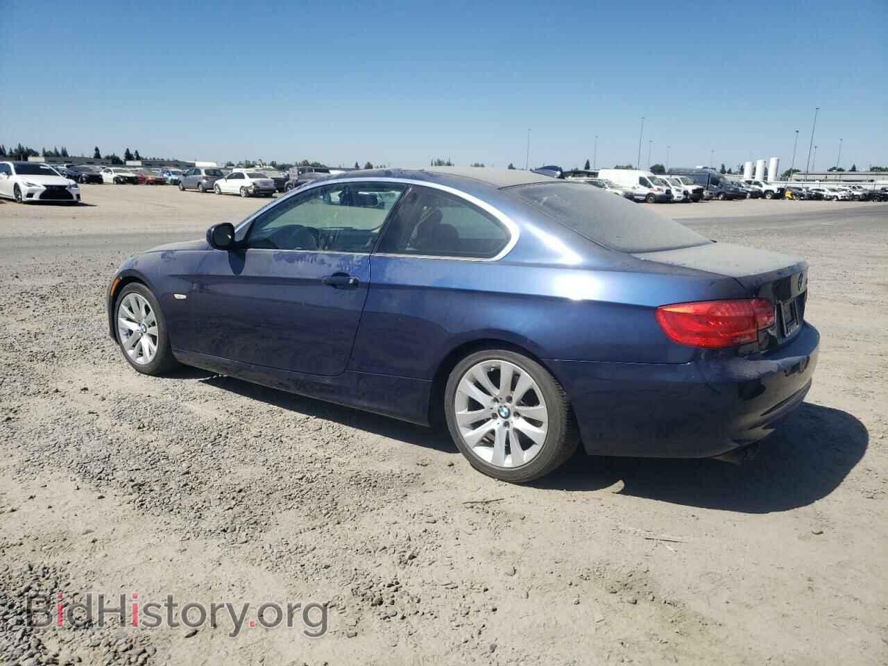 2011 BMW 3 SERIES - VIN: WBAKE3C56BE769107 - Фото 2