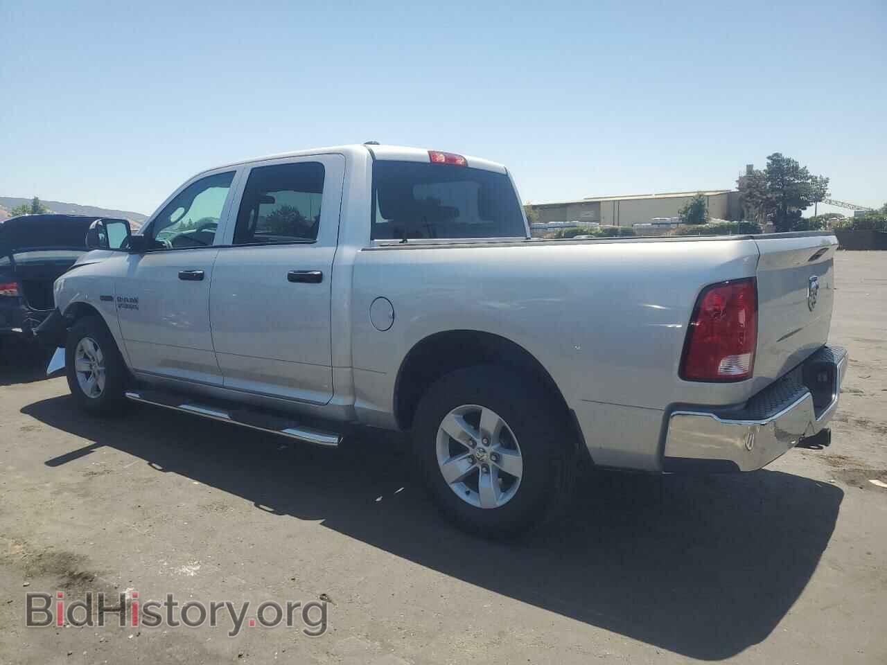 2018 RAM 1500 - VIN: 1C6RR6KM8JS290873 - Photo 2
