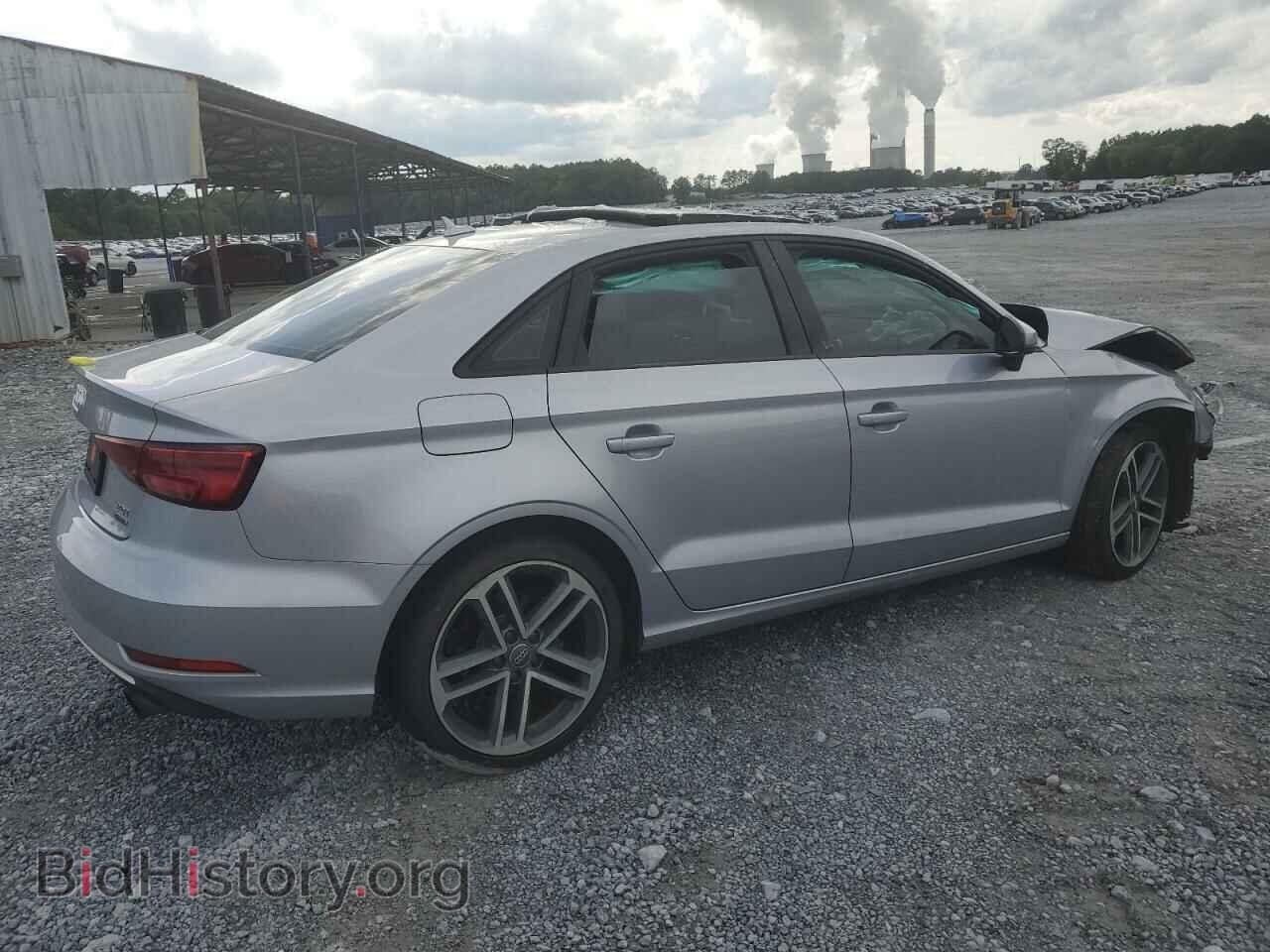 2018 AUDI A3 - VIN: WAUB8GFF0J1044840 - Фото 3