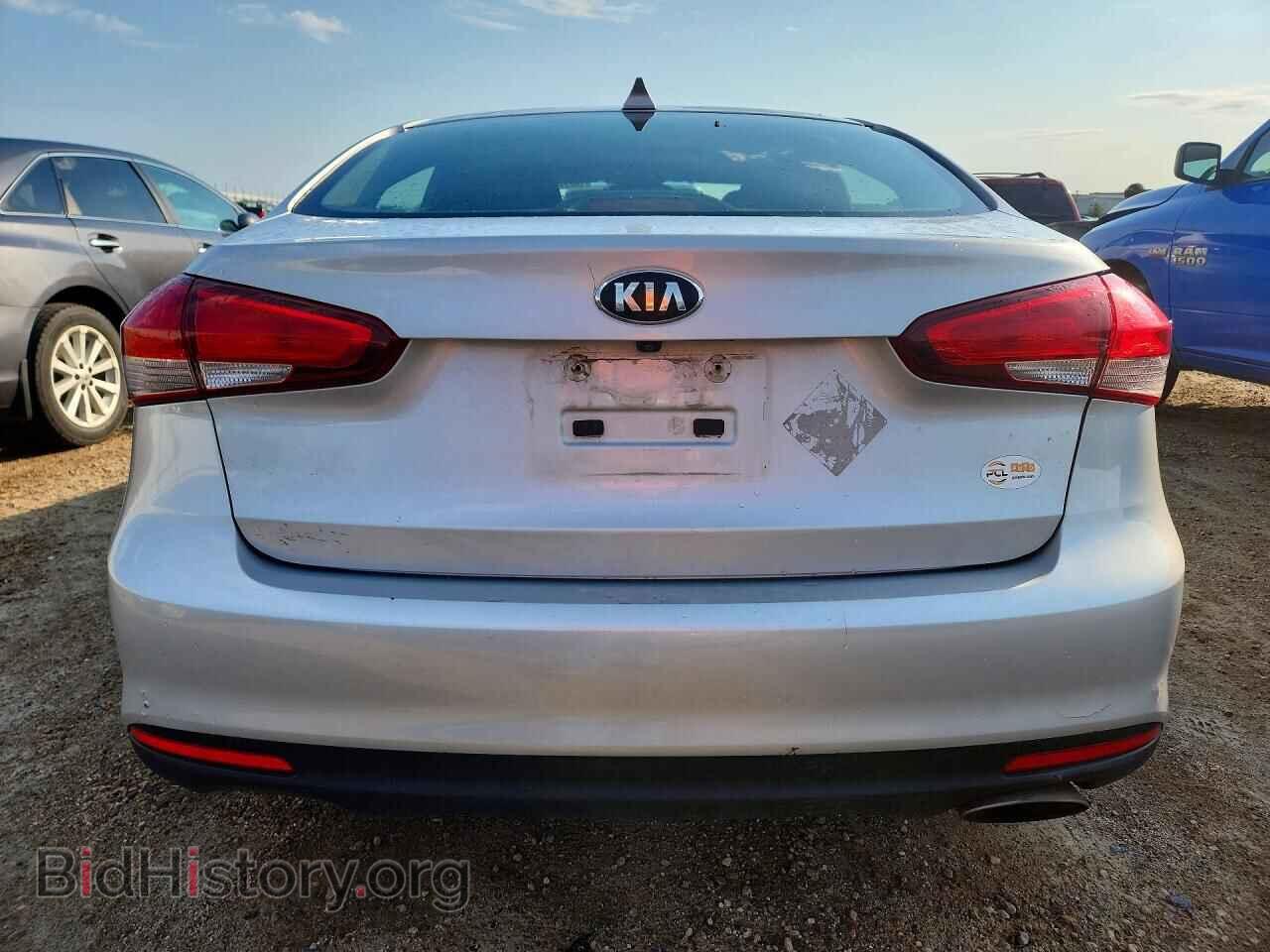 2017 KIA FORTE - VIN: 3KPFL4A83HE088736 - Фото 6