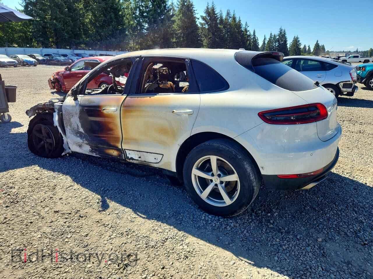 2017 PORSCHE MACAN - VIN: WP1AA2A59HLB81714 - Photo 2
