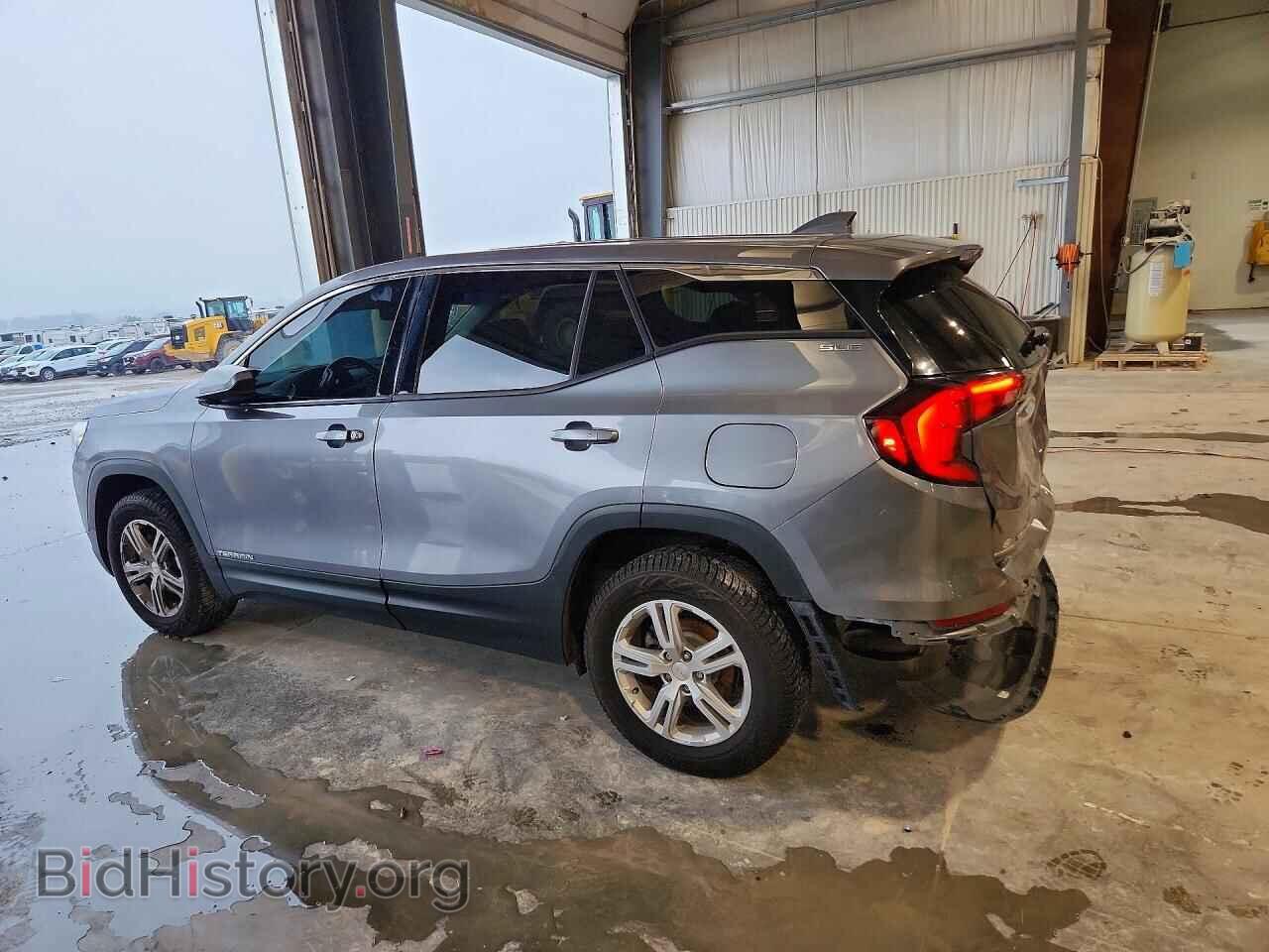 2018 GMC TERRAIN - VIN: 3GKALTEV1JL367838 - Photo 2