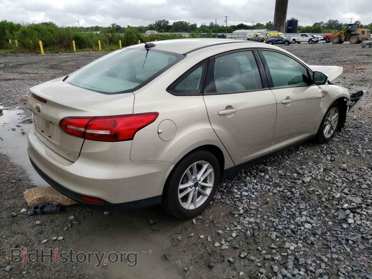 2017 FORD FOCUS - VIN: 1FADP3F21HL269440 - Фото 3