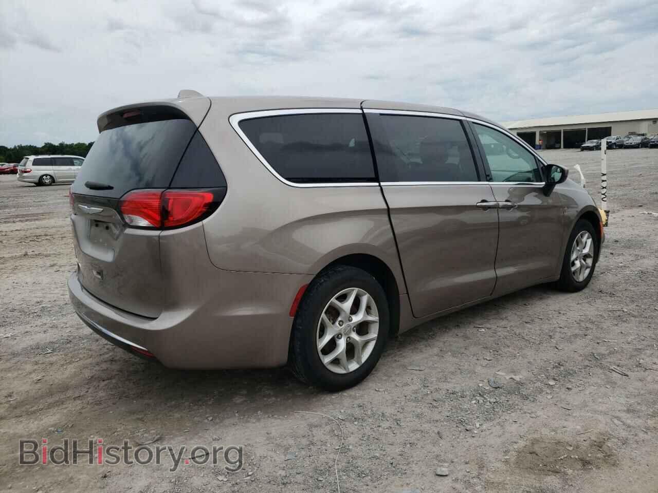 2017 CHRYSLER PACIFICA - VIN: 2C4RC1BG8HR844576 - Photo 3