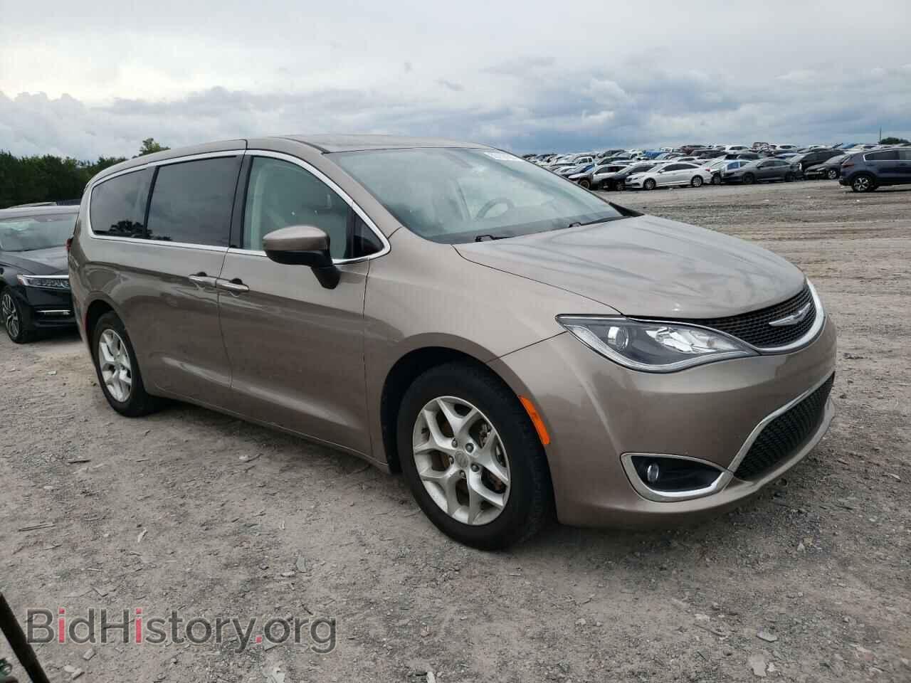 2017 CHRYSLER PACIFICA - VIN: 2C4RC1BG8HR844576 - Photo 4