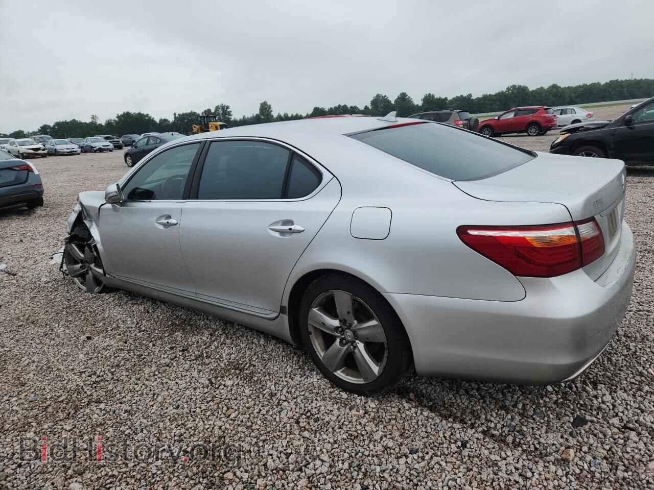 2011 LEXUS LS460 - VIN: JTHGL5EF0B5044343 - Photo 2