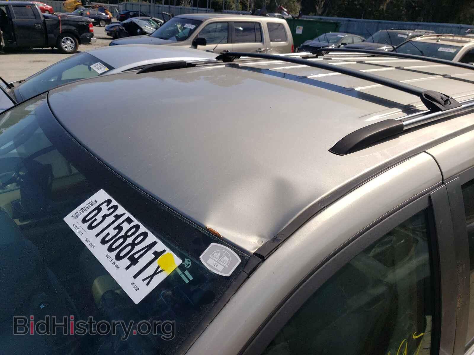 2008 CHRYSLER MINIVAN - VIN: 2A8HR64X28R686961 - Фото 9