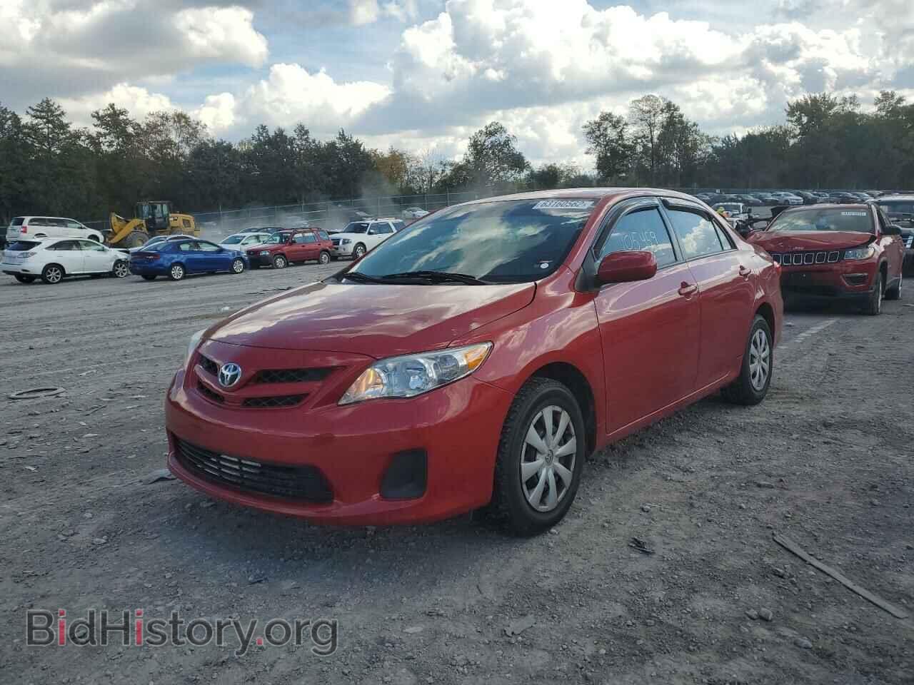 2011 TOYOTA COROLLA - VIN: 2T1BU4EEXBC728717 - Фото 2