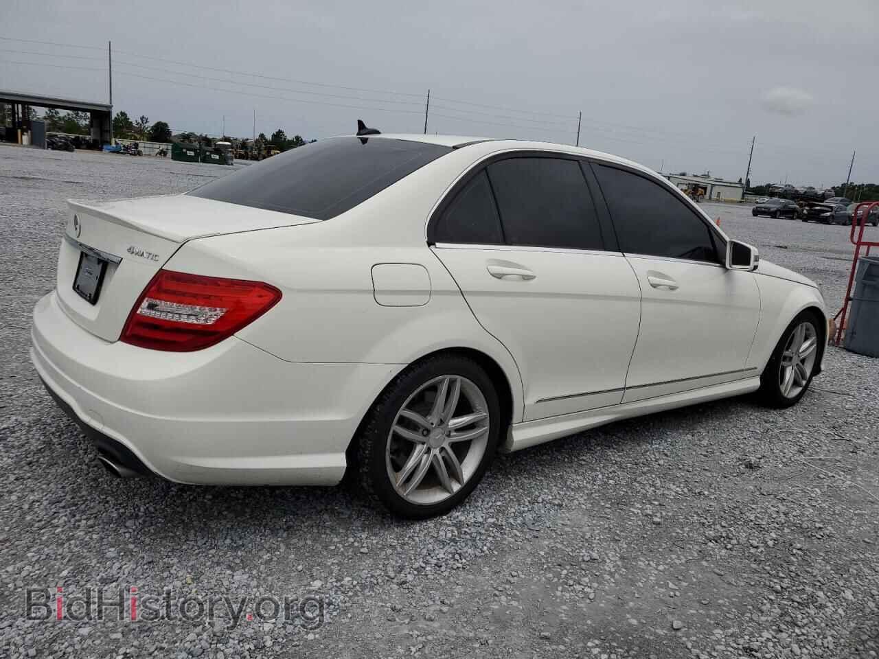 2012 MERCEDES-BENZ C-CLASS - VIN: WDDGF8BB2CA640385 - Фото 3