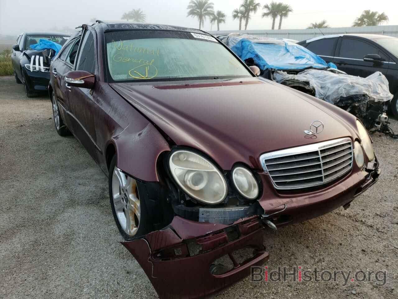 Photo WDBUF87J26X196924 - MERCEDES-BENZ E-CLASS 2006