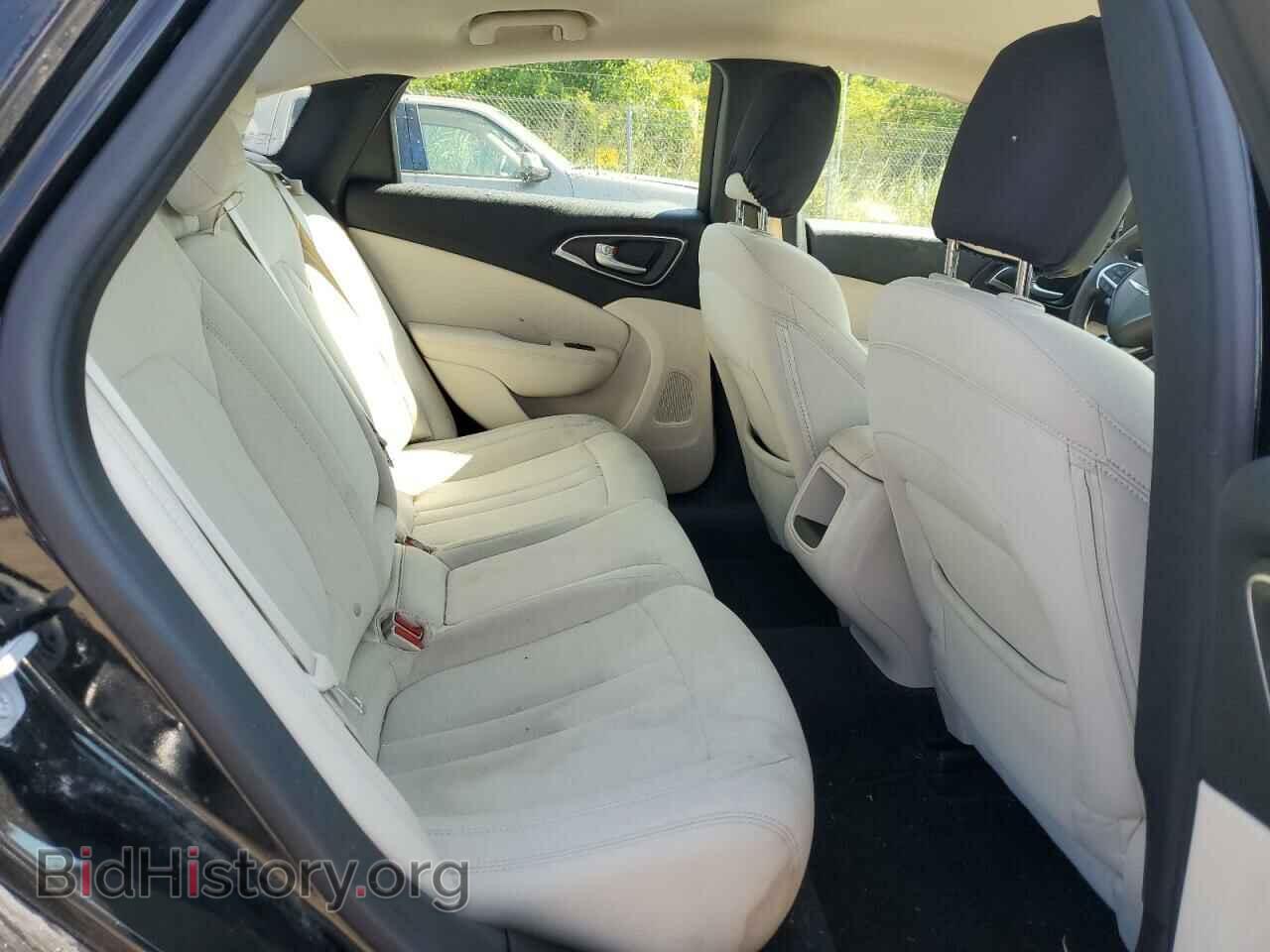 2016 CHRYSLER 200 - VIN: 1C3CCCAB5GN186898 - Фото 10