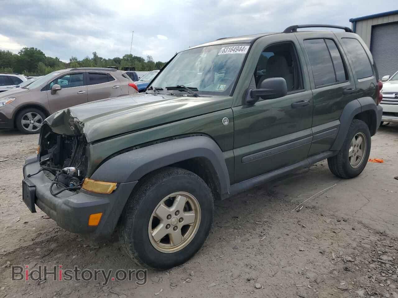 Фотография 1J4GL48K06W246145 - JEEP LIBERTY 2006